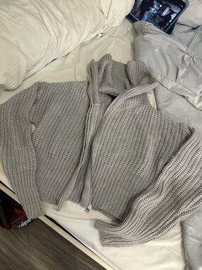 Forever 21 Light Gray Knit Zip Cardigan